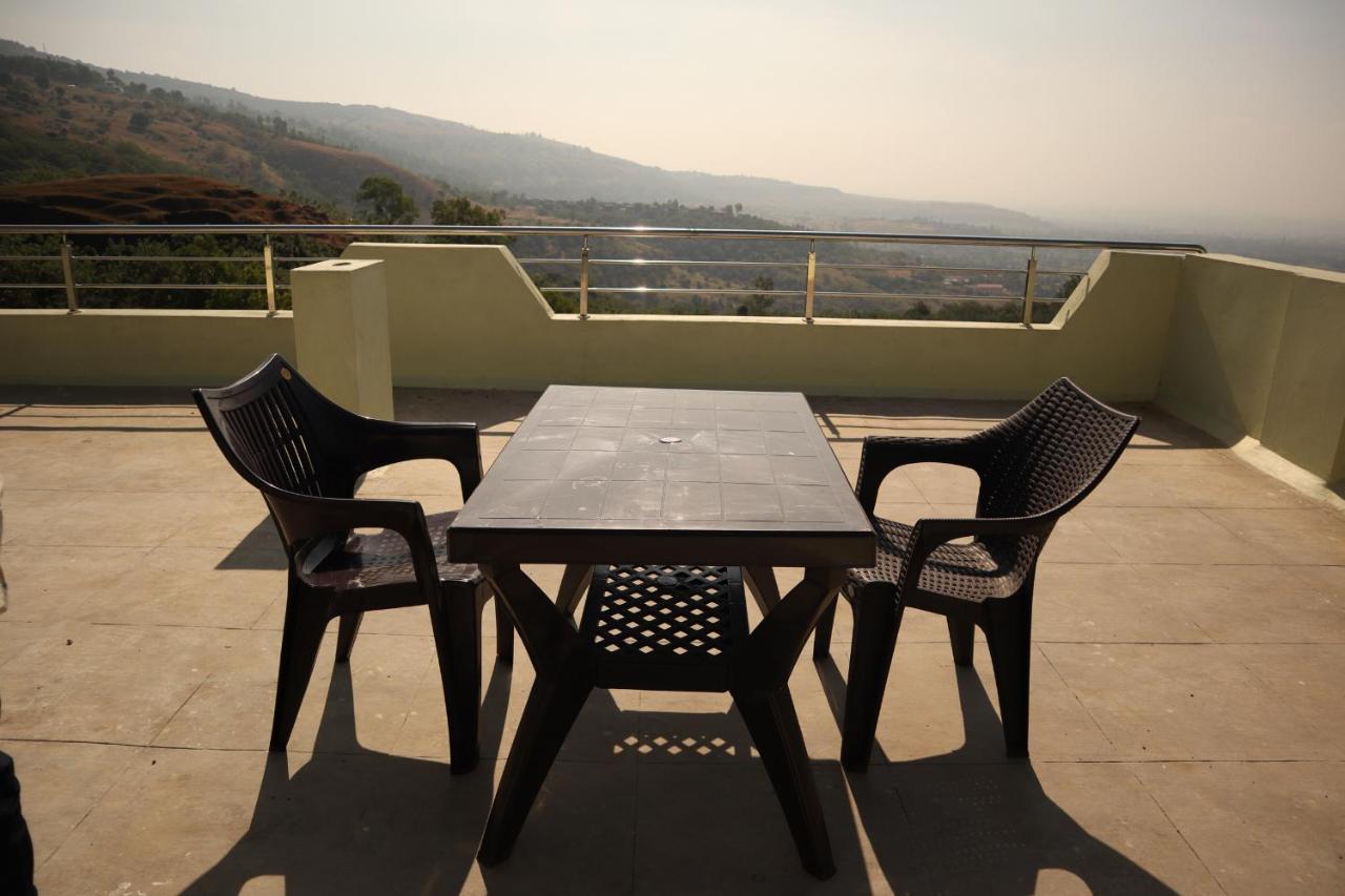 Anand Valley Hotel Panhala Exterior photo
