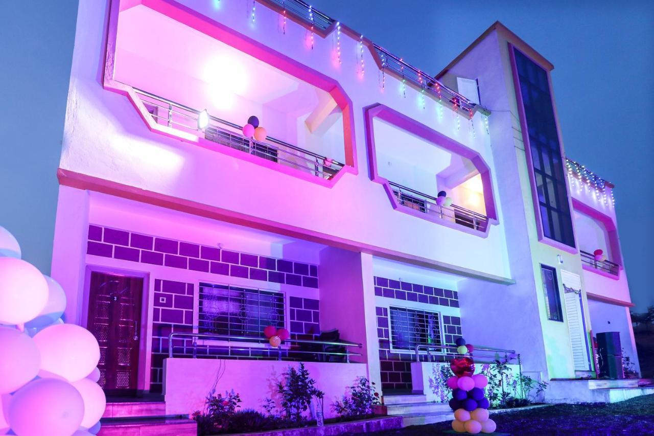 Anand Valley Hotel Panhala Exterior photo