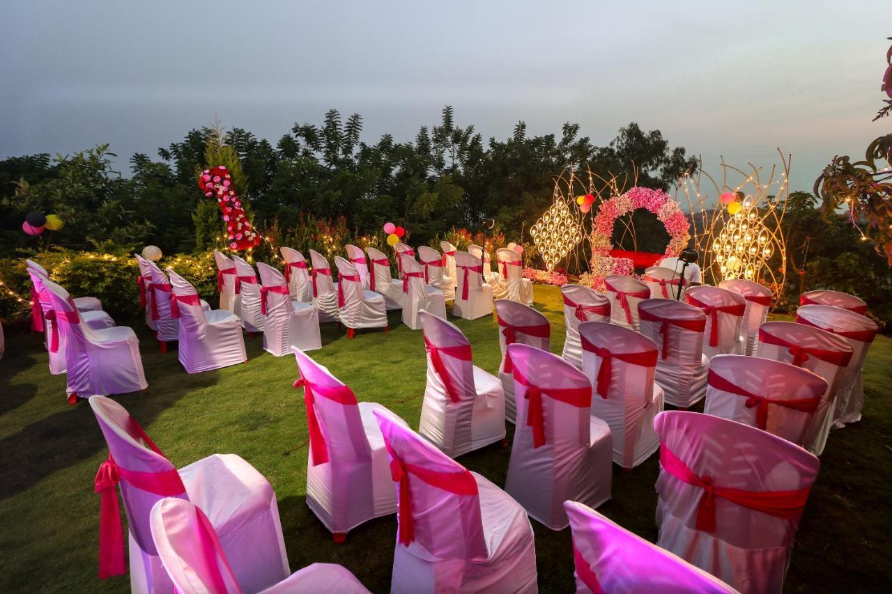 Anand Valley Hotel Panhala Exterior photo