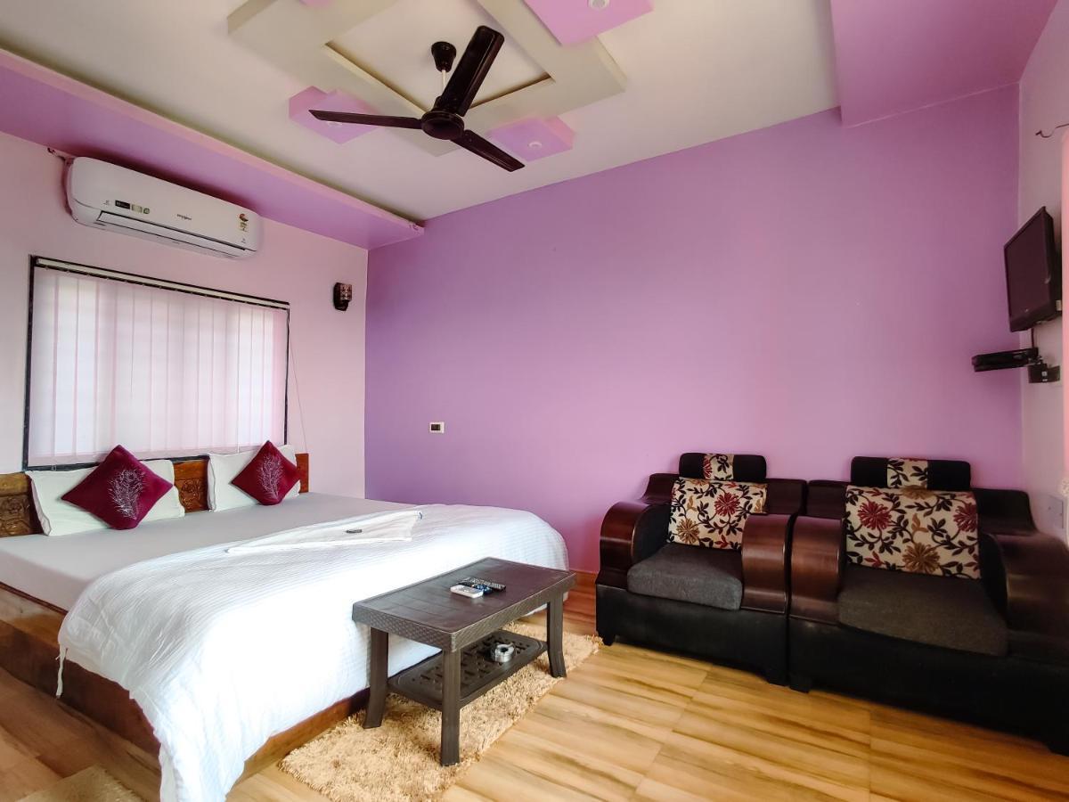 Anand Valley Hotel Panhala Exterior photo